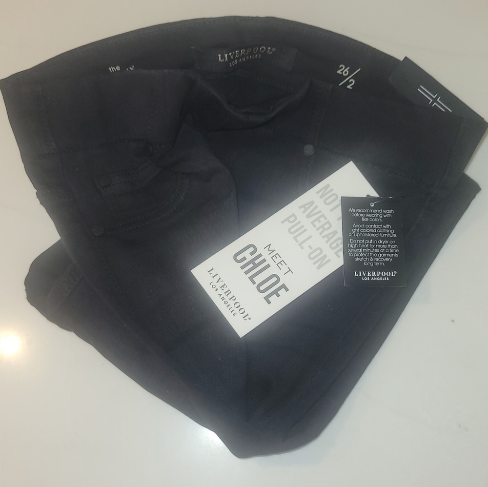 Liverpool Los Angeles Chloe Pull-On Jeans 26/2